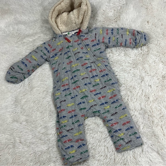 Baby Boden All In One Cozy Rainbow Racecar Play Winter Bunting Snowsuit 12/18M - Picture 1 of 10